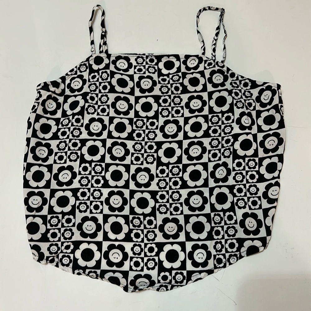 Art Class Floral Triangle Top size XL 14/16